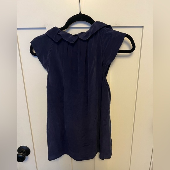 Banana Republic 100% Silk Blouse Sleeveless Blue Button Front Neck Tie Bow Small - Picture 4 of 5